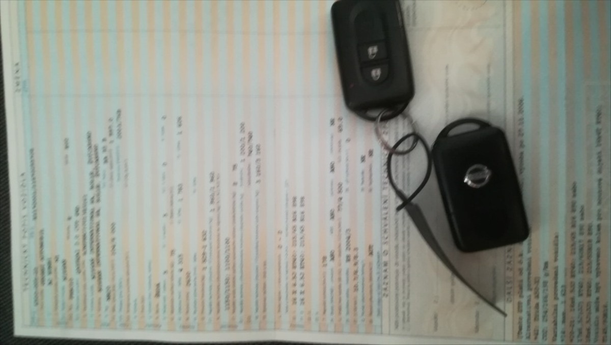 nissan-qashqai-2-0-104-kw-automat-s-4x4 - 7