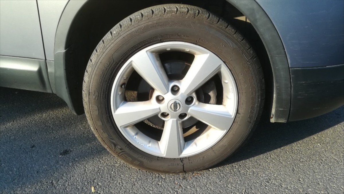 nissan-qashqai-2-0-104-kw-automat-s-4x4 - 8