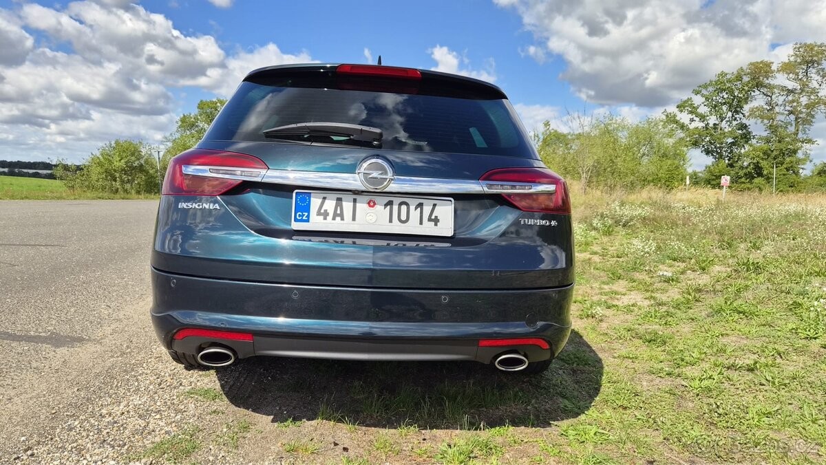 opel-insignia-2-0-turbo-4x4-automat - 3