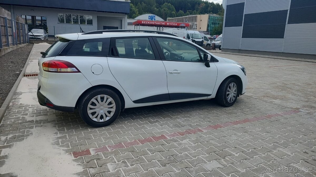 renault-clio-1-9-iv-0-9-tce-2019-76-000-km - 3