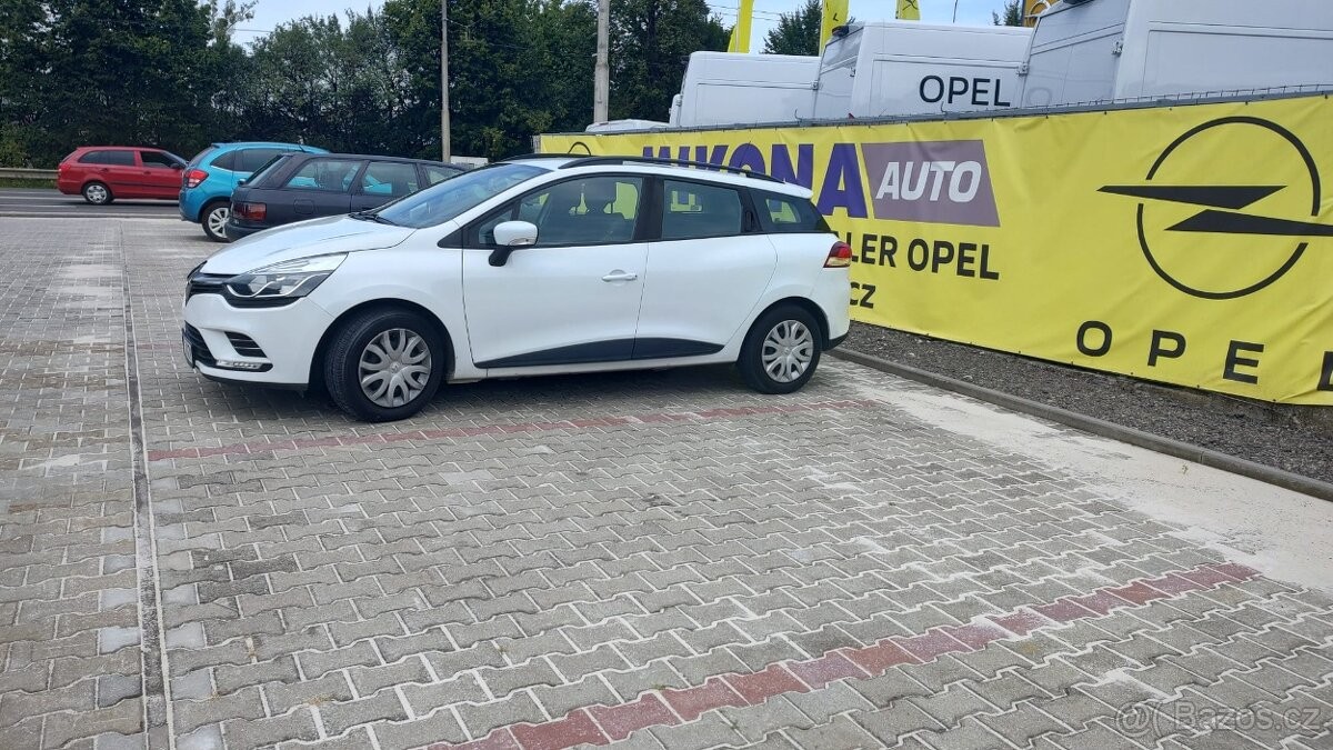 renault-clio-1-9-iv-0-9-tce-2019-76-000-km - 4