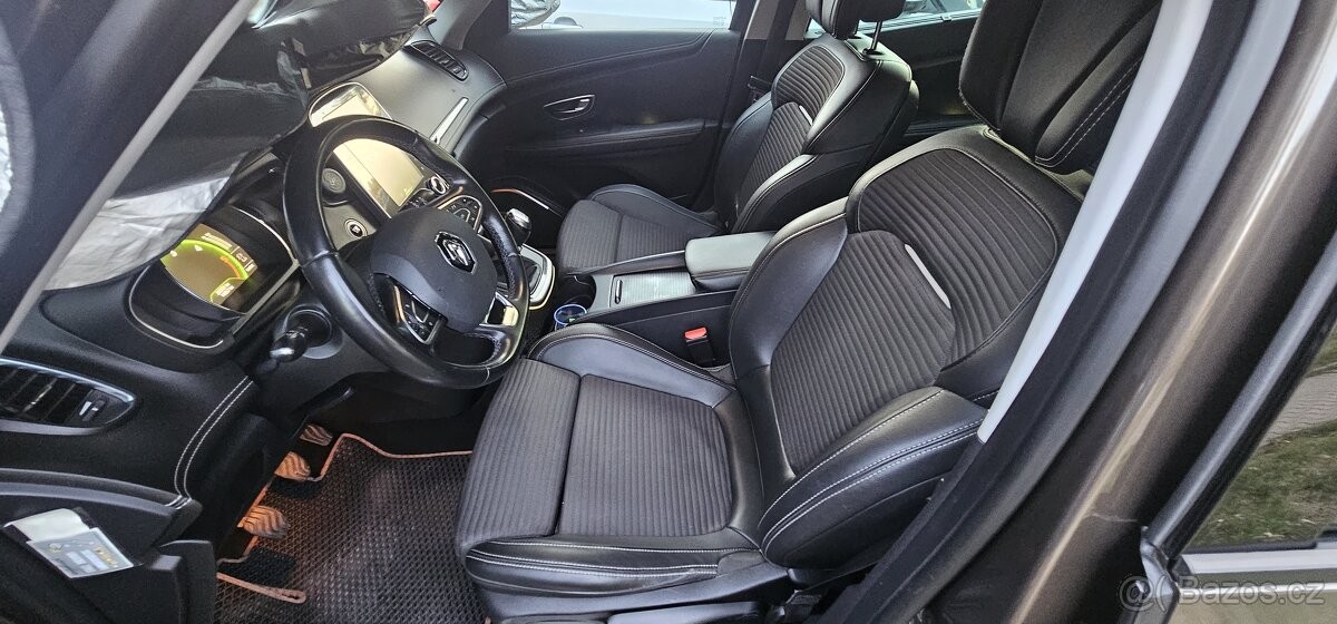 renault-grand-scenic-1-5-prodam-4 - 5