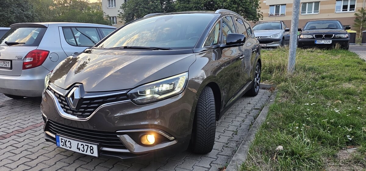 renault-grand-scenic-1-5-prodam-4 - 9