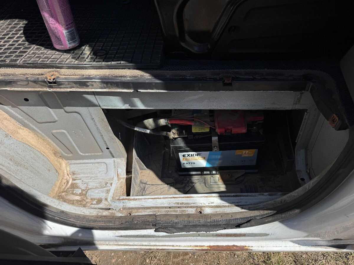 renault-master-2-3-l3h3-dci-2016-92-kw - 8