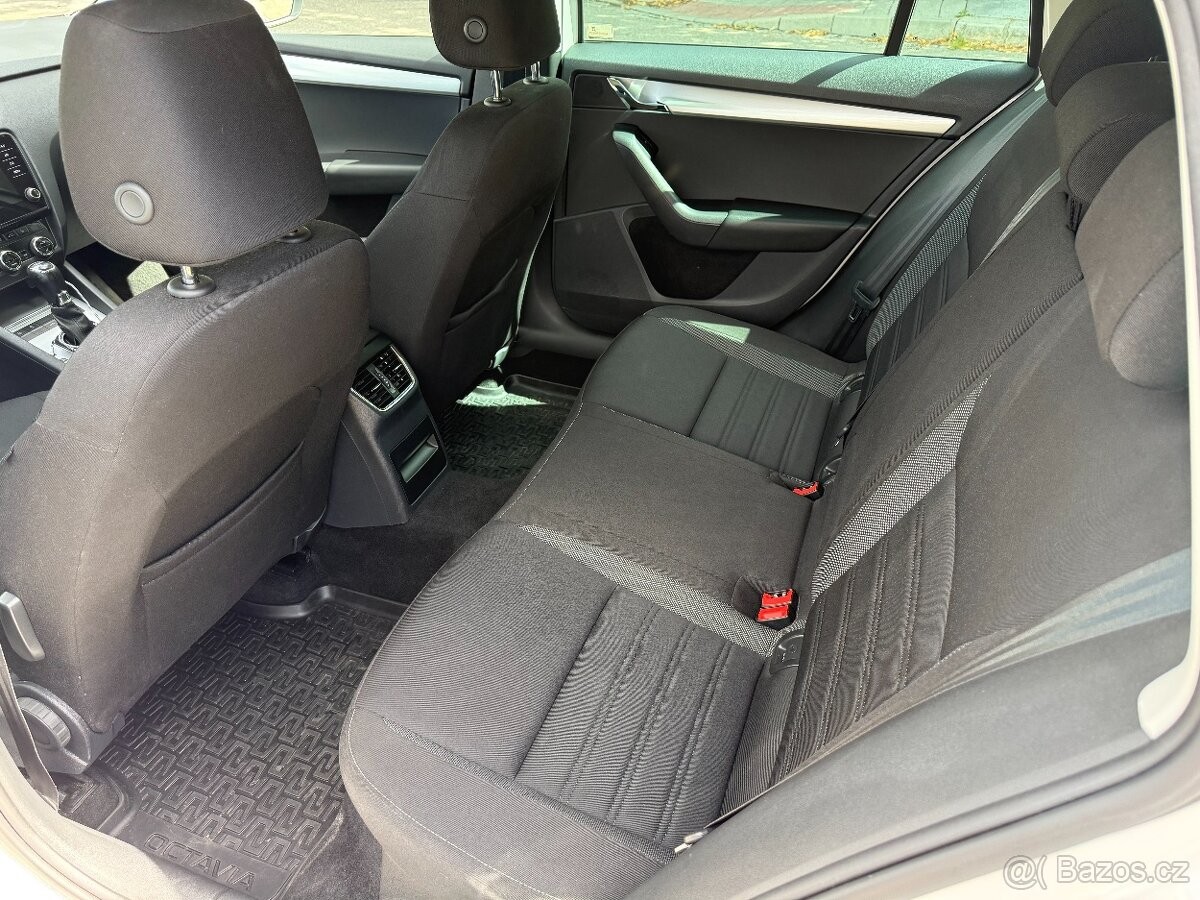 skoda-octavia-1-5-3-facelift-combi-tsi-130kw - 2