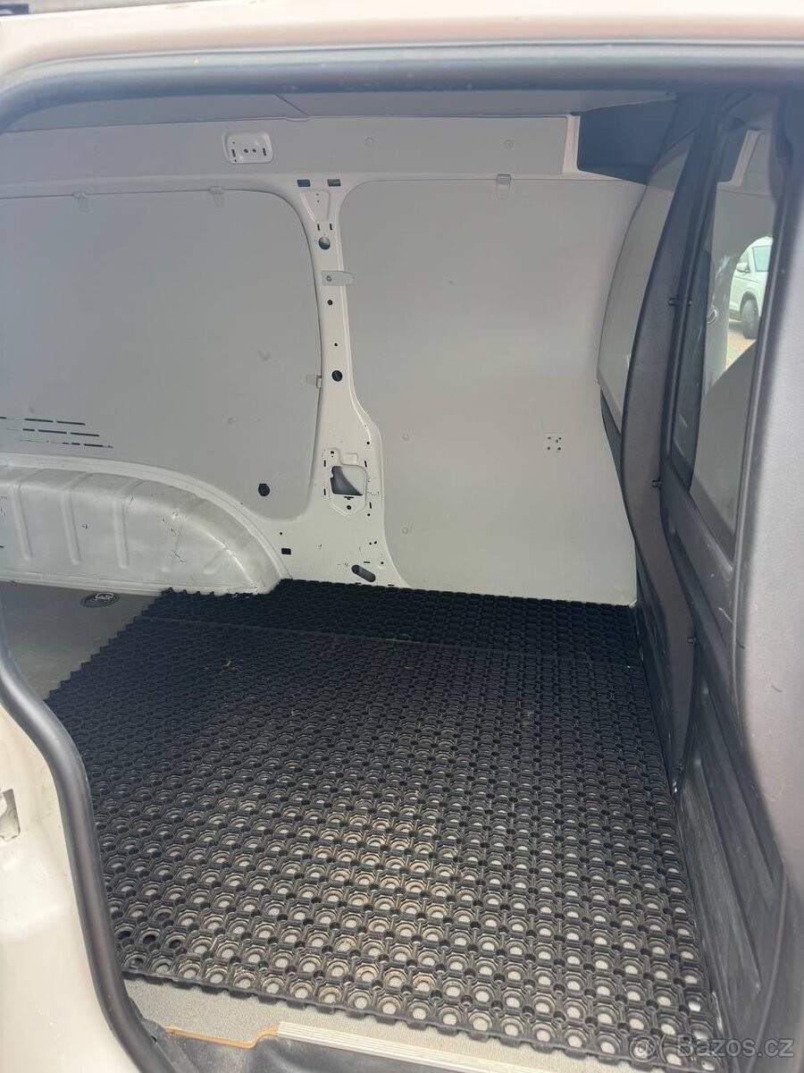 volkswagen-caddy-1-4-cng - 6