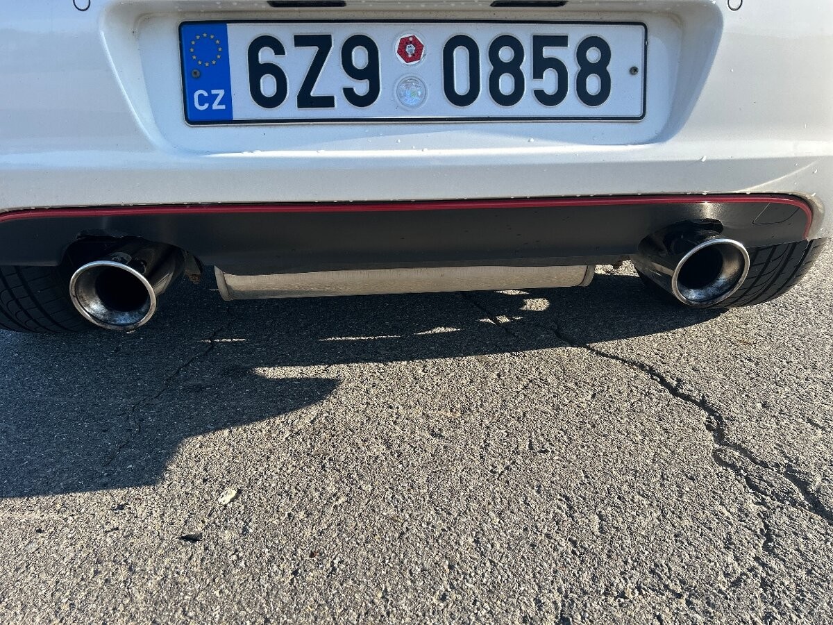 volkswagen-golf-1-4-vi-tsi-118kw-160hp - 8