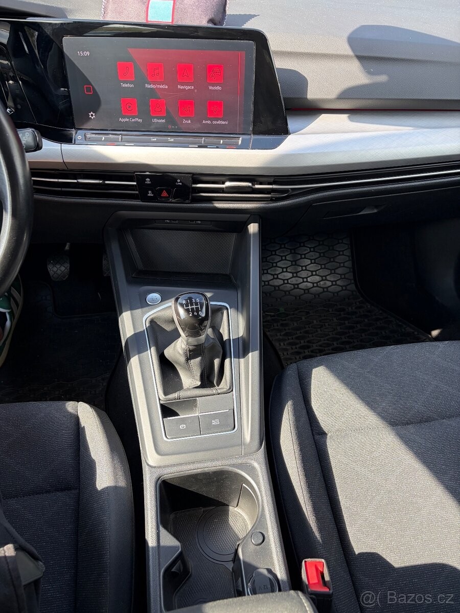 volkswagen-golf-1-0-tsi-81-kw-110-k - 4