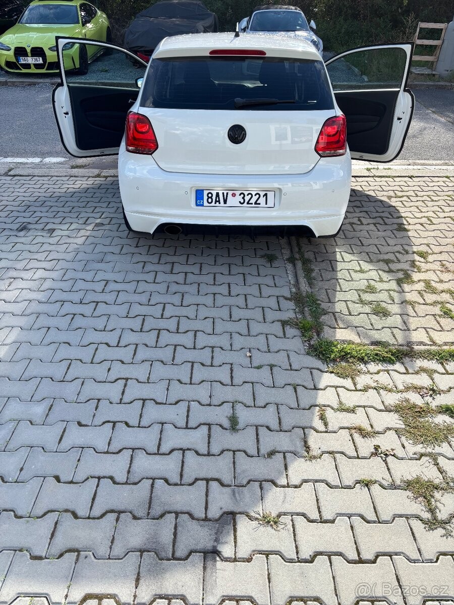 volkswagen-polo-1-6-tdi - 1