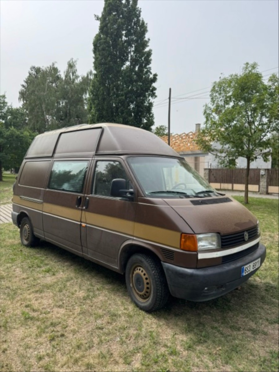 volkswagen-transporter-2-5-4-4-obytna-verze-uzaverka - 9