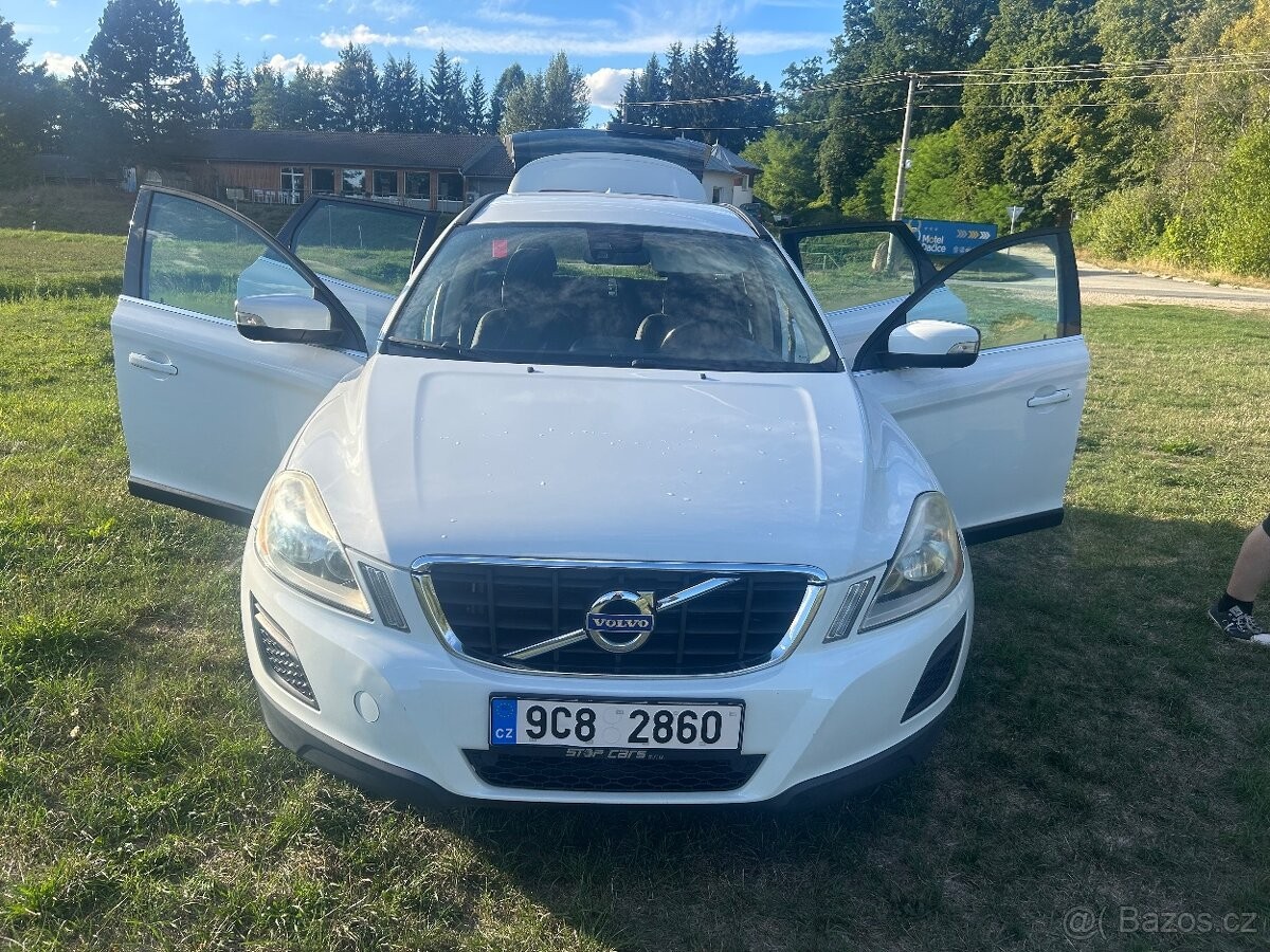 Volvo XC60 2,0   s naftovým motorem D3