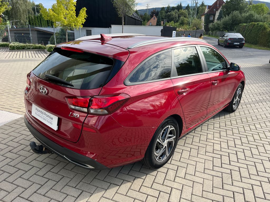 hyundai-i30-1-5i-110k-comfort-climate-tz - 5