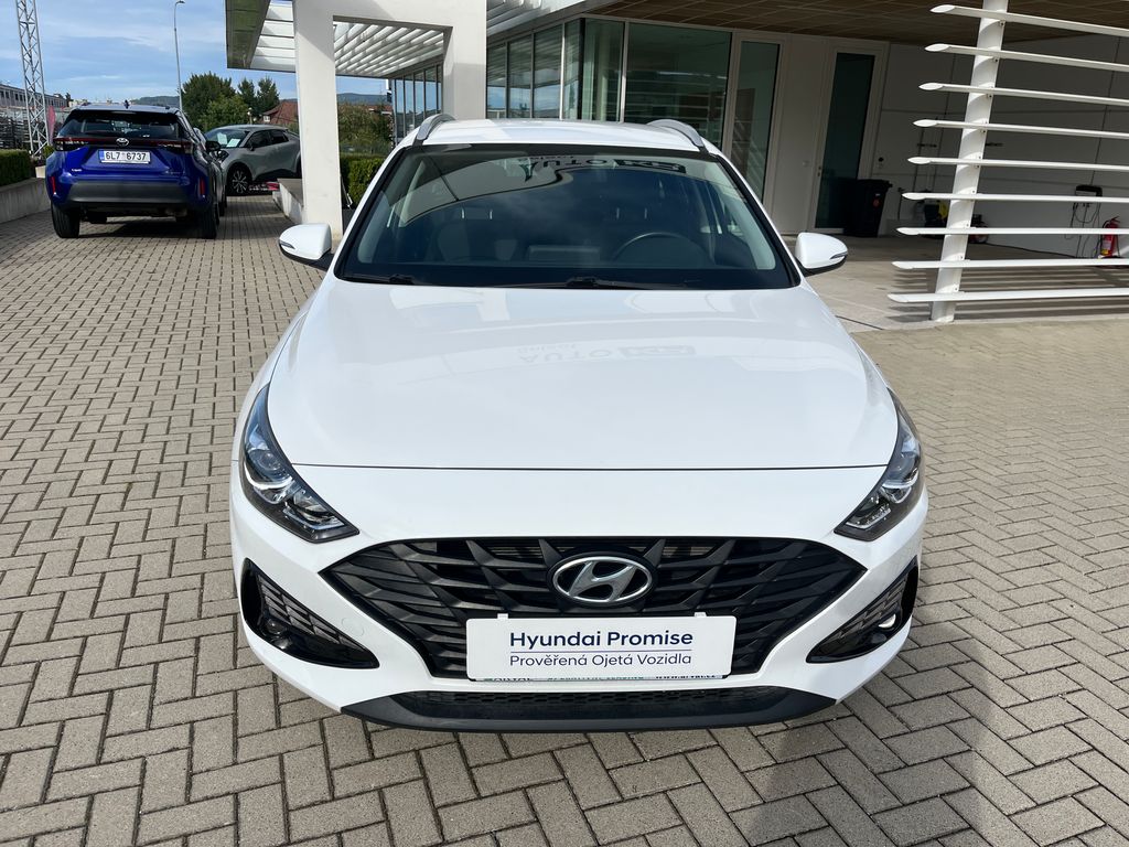 hyundai-i30-1-5-cvvt-110k-family-comfort - 8