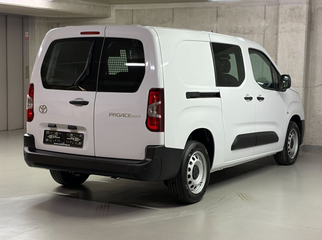 toyota-proace-city-1-5-d-4d-crew-cab-long-comfort - 4