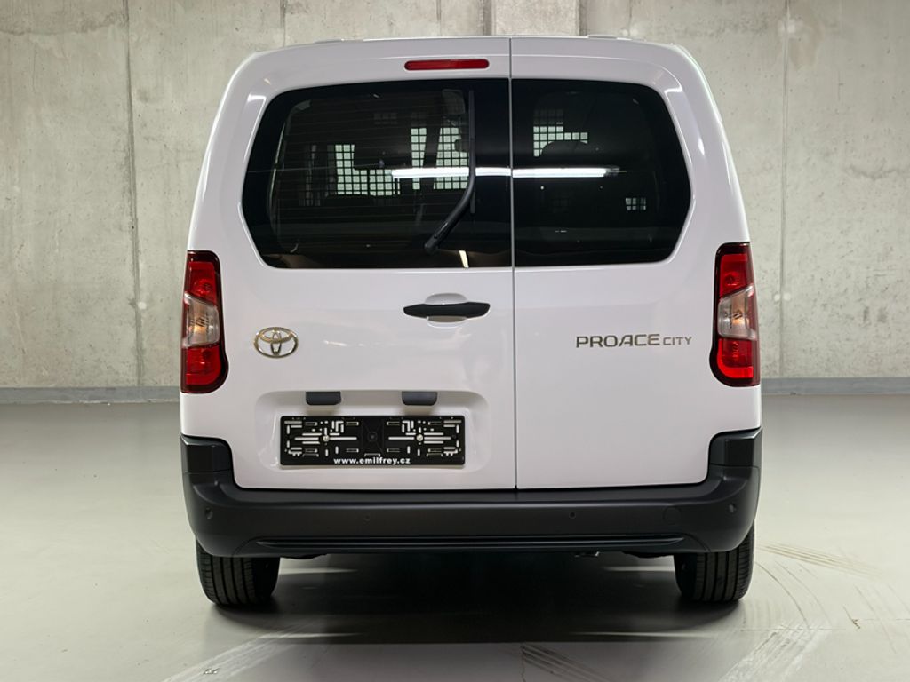 toyota-proace-city-1-5-d-4d-crew-cab-long-comfort - 5