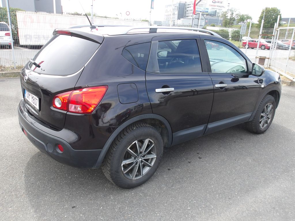 nissan-qashqai-2-0i-104kw-automat - 3