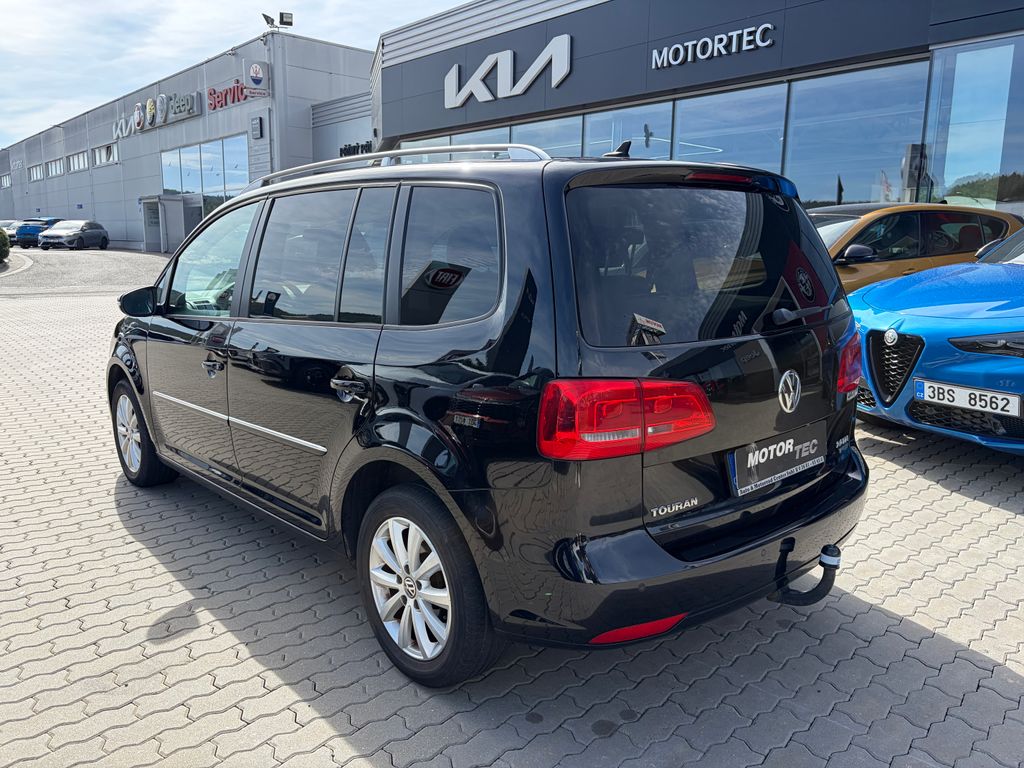 volkswagen-touran-2-0-tdi-103kw - 3