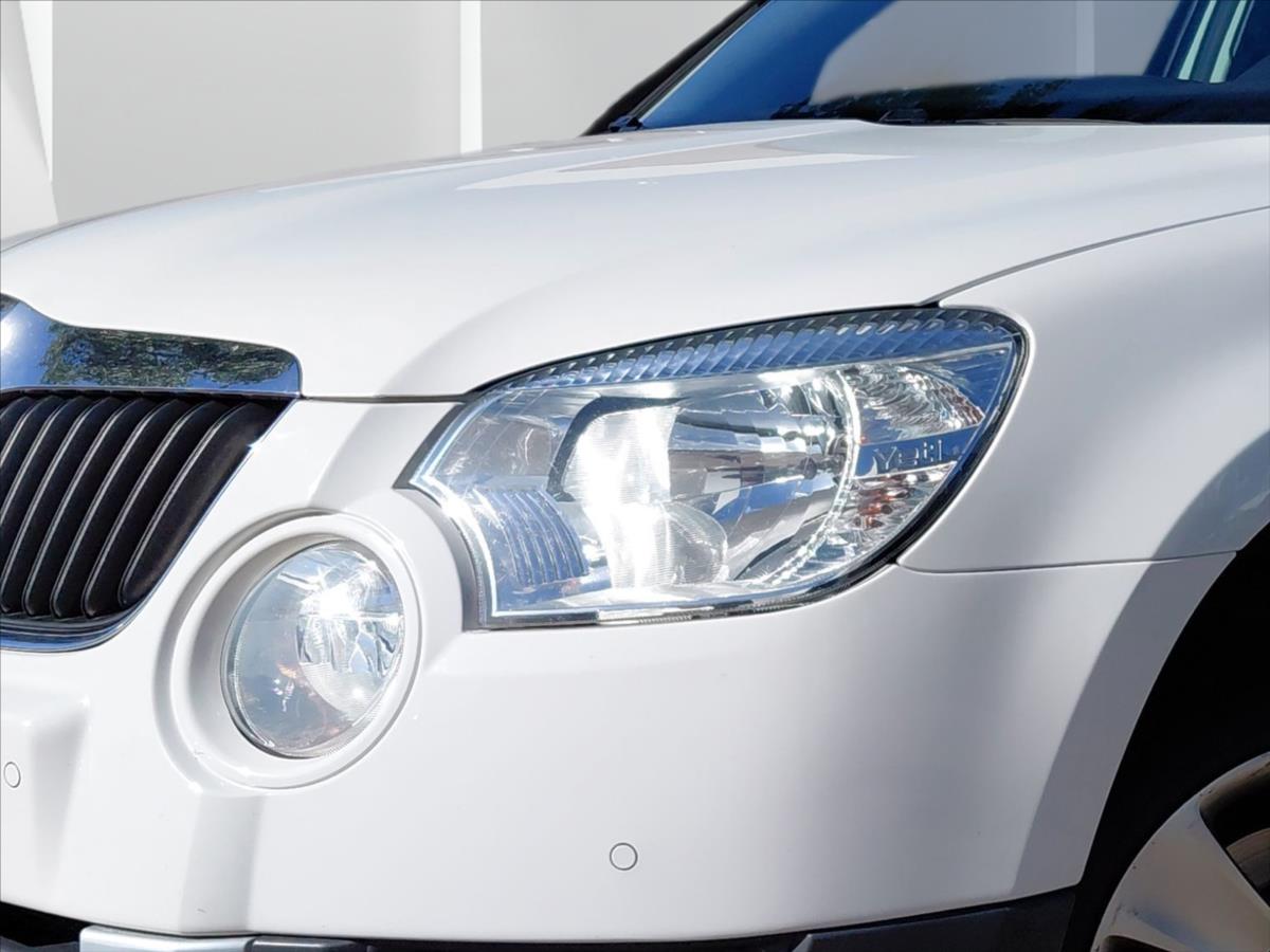 skoda-yeti-1-4-1-4-tsi-ambition-plus-edition - 8