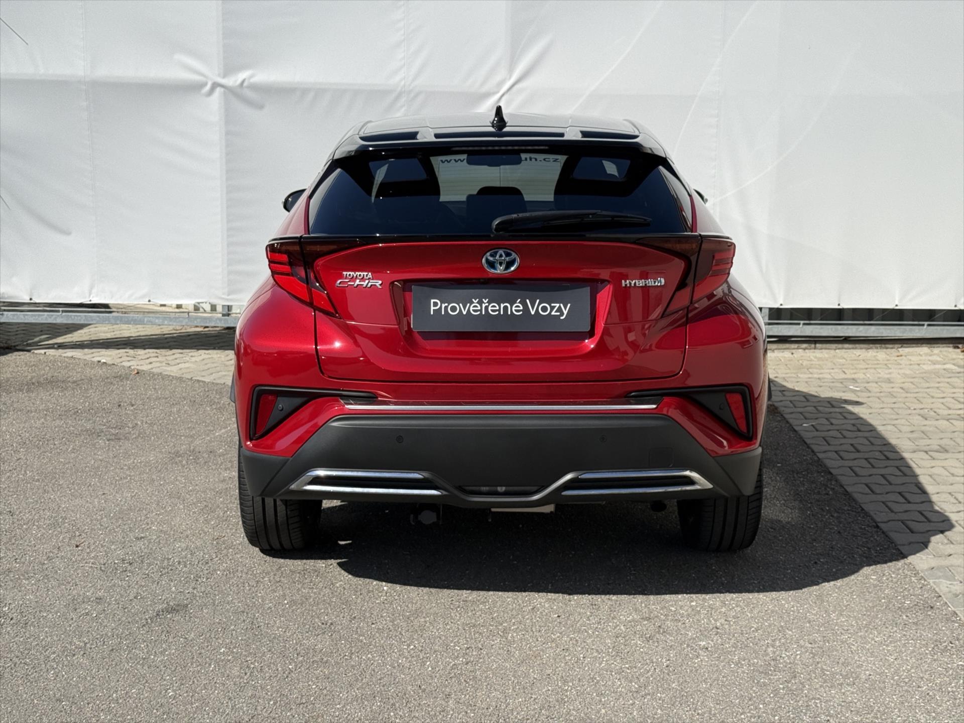 toyota-c-hr-2-0-selection-black-alcantara - 4