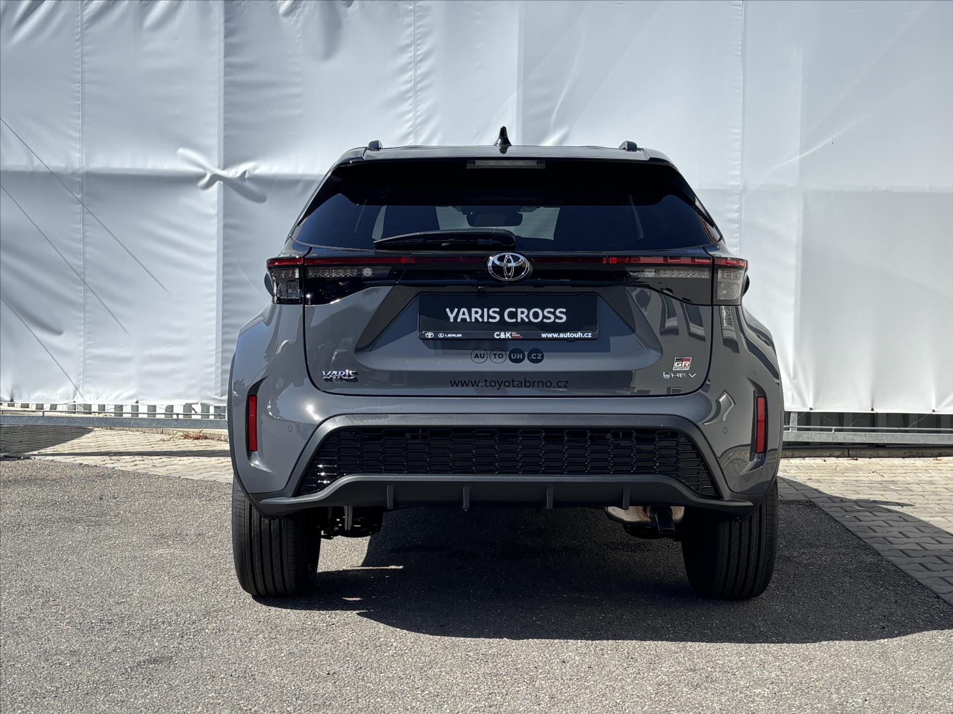toyota-yaris-cross-1-5-hybrid-e-cvt-130k-gr-sport-tech - 5