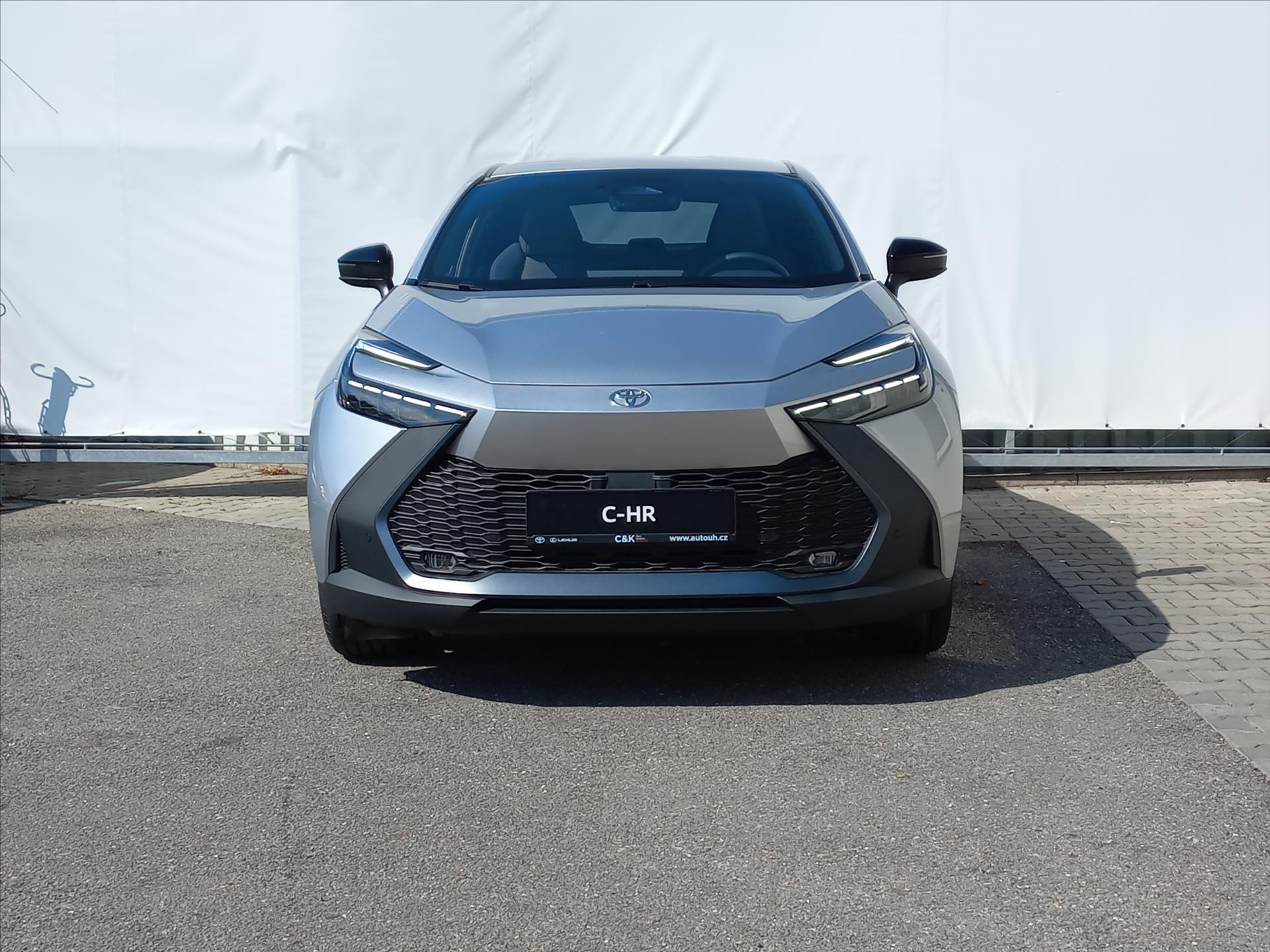 toyota-c-hr-1-8-hybrid-e-cvt-140k-style - 3