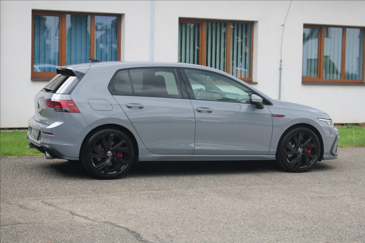 volkswagen-golf-2-0-tsi-gti-dsg - 3