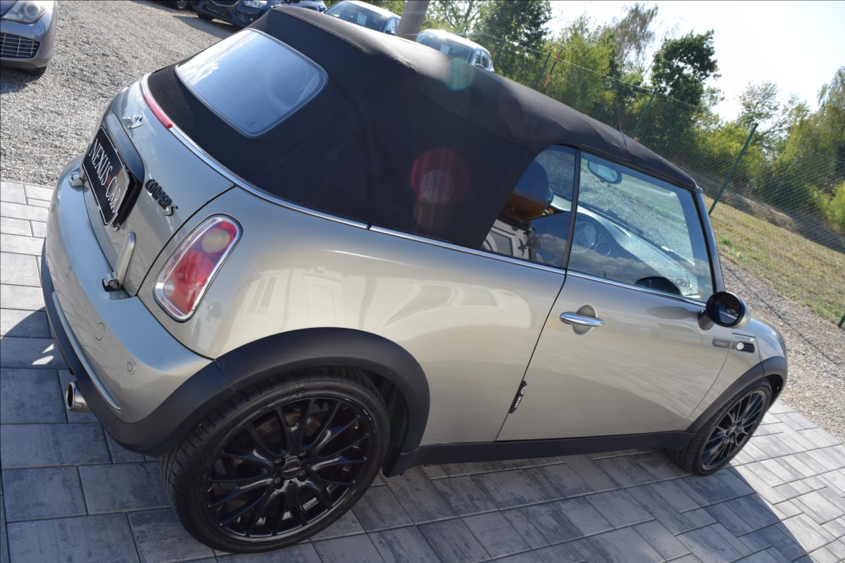 mini-cooper-1-6-i-66kw-cabrio-limit-edice - 4