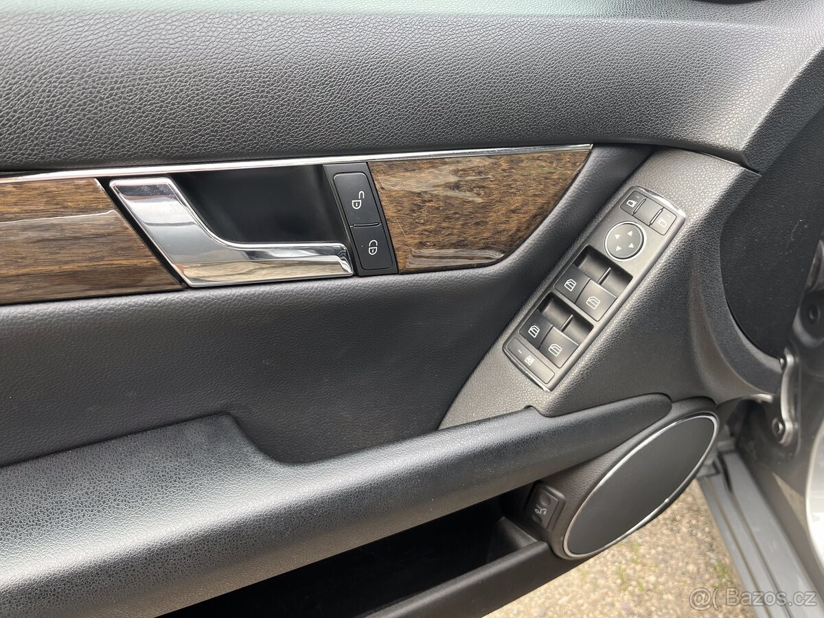 mercedes-benz-tridy-c-c350-cdi-v6-17okw-r-v-2010 - 7