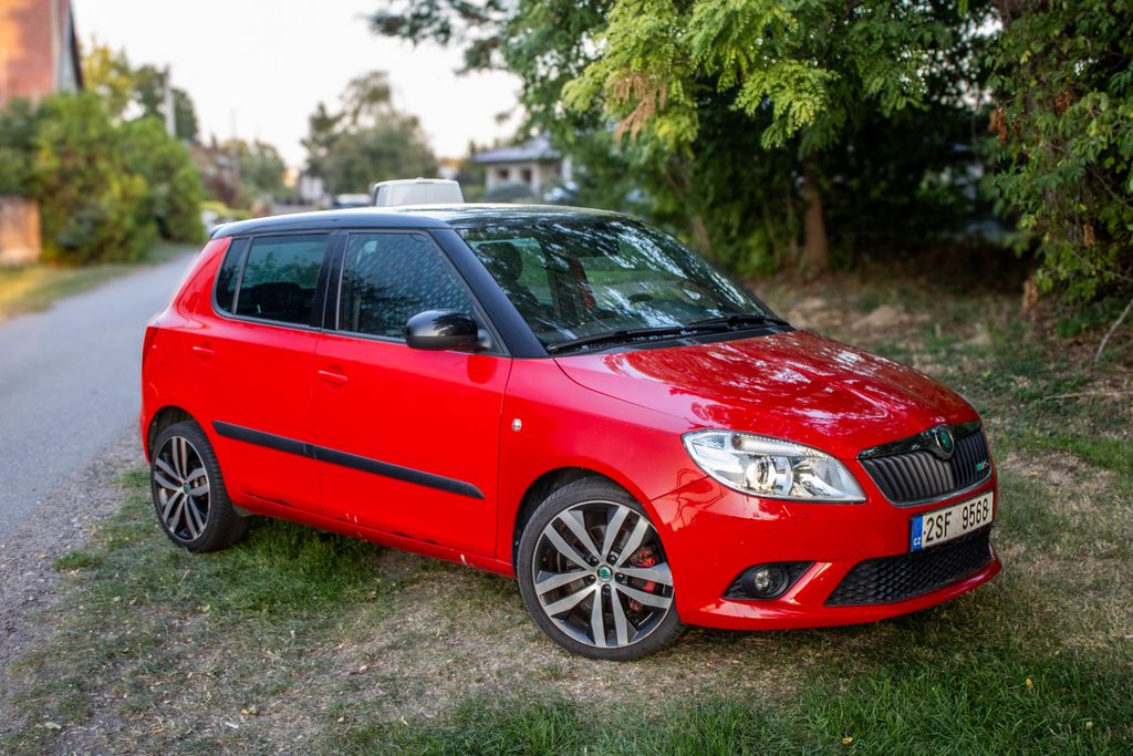skoda-fabia - 2