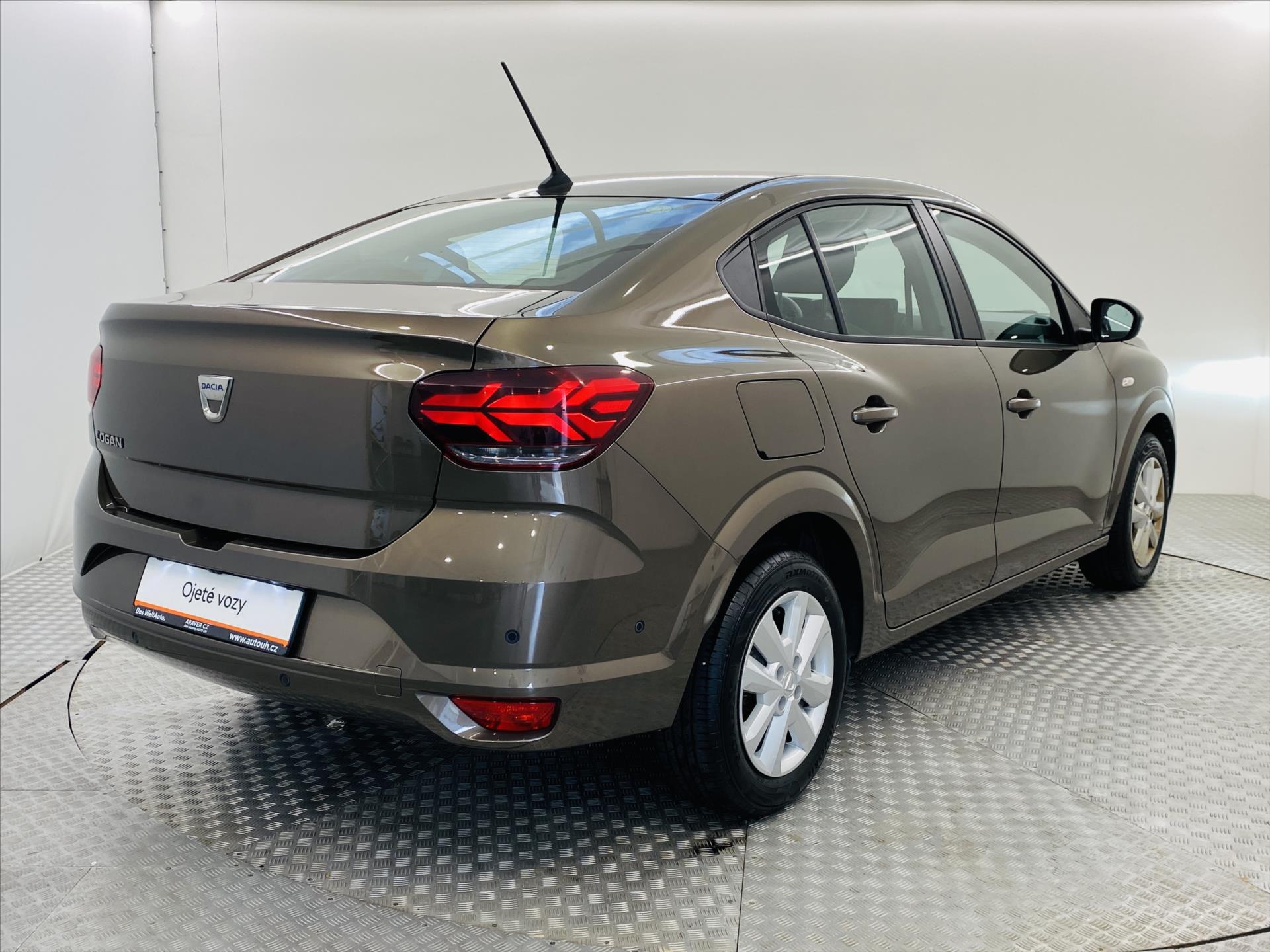 dacia-logan-1-0-tce-67kw-lpg - 1