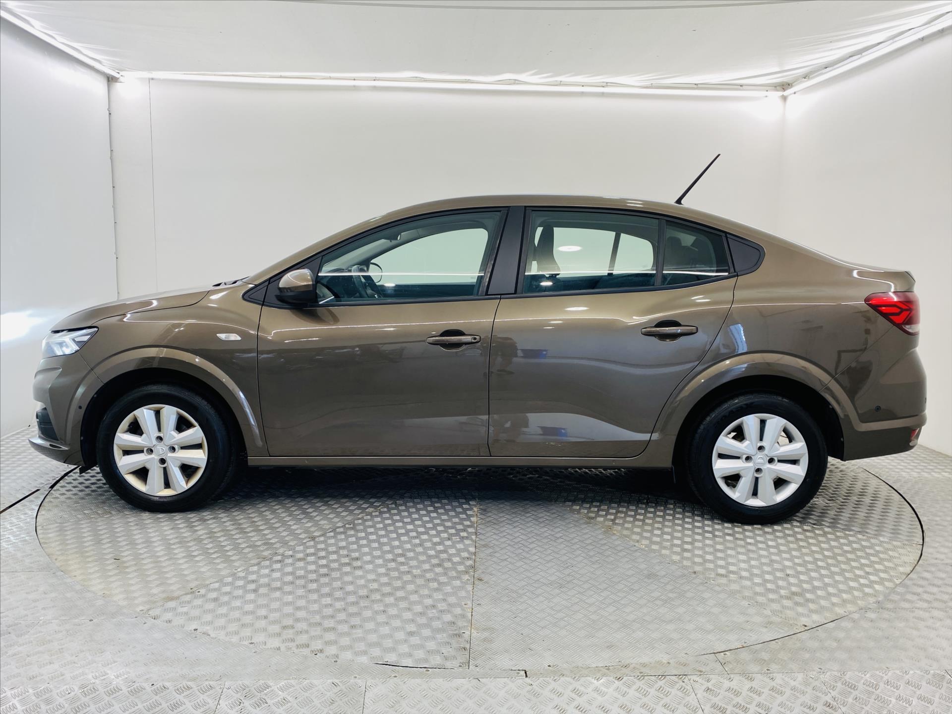 dacia-logan-1-0-tce-67kw-lpg - 2