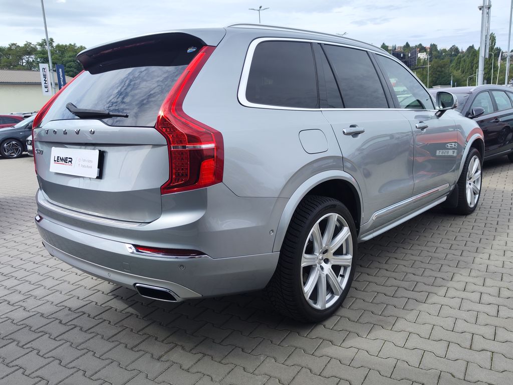 volvo-xc90-d5-2-0-173kw-inscription-at-4x - 4