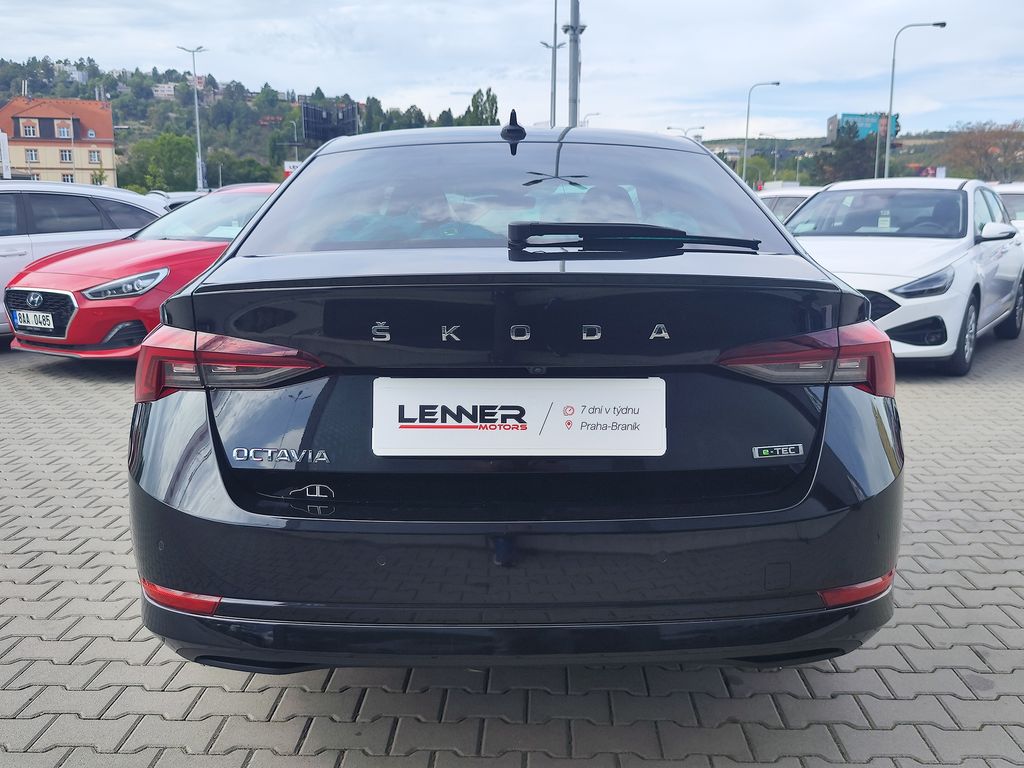 skoda-octavia-1-5-tsi-110kw-e-tec-style-dsg - 5