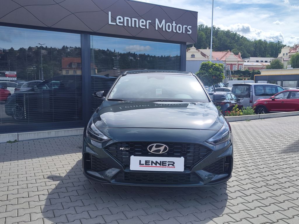 hyundai-i30-1-5-t-gdi-103kw-n-line-dct - 1