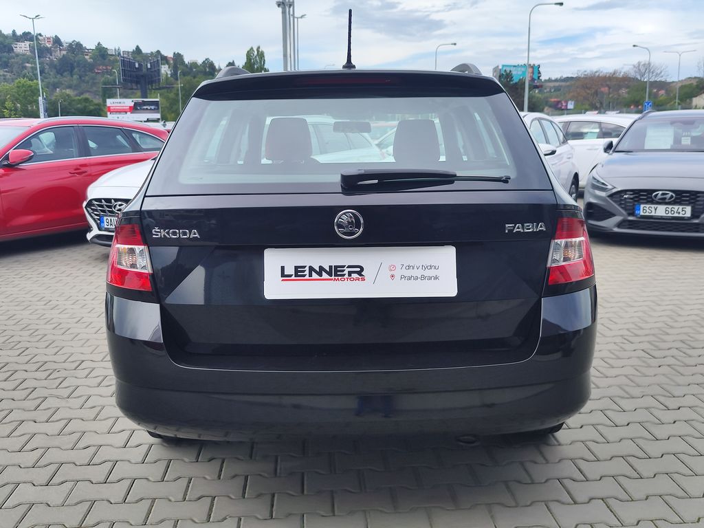 skoda-fabia-1-2-tsi-66kw-ambition - 5
