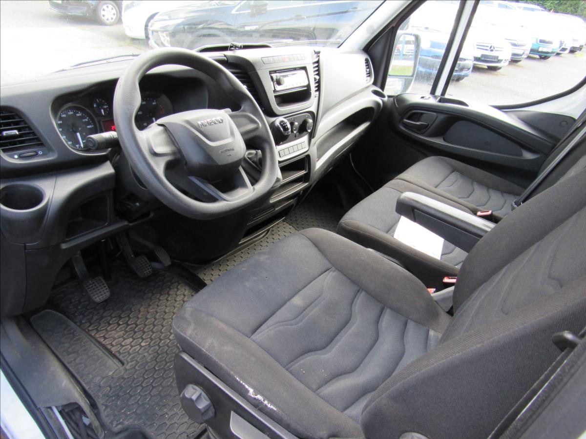 iveco-daily-2-3-l4h4-115kw-maxi-35s16 - 8