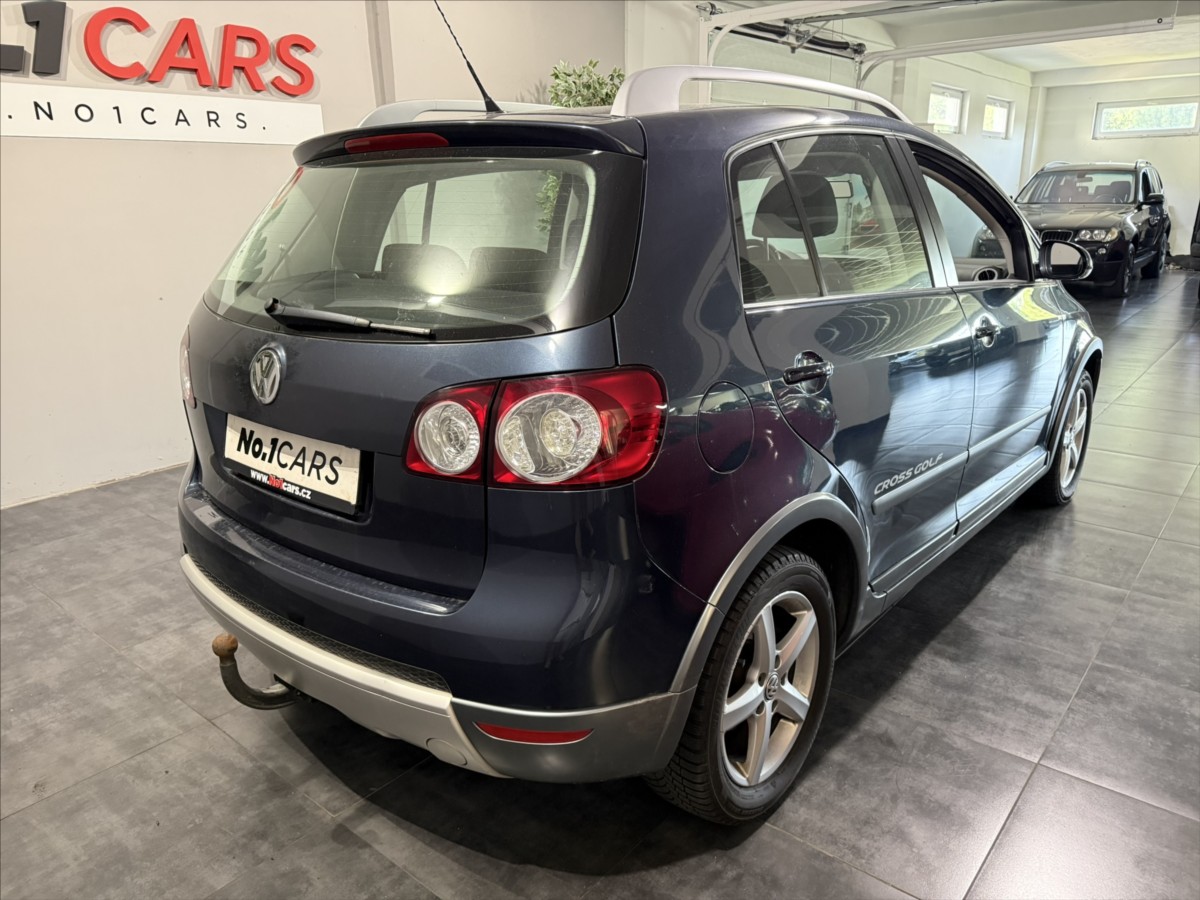volkswagen-golf-plus-1-4-tsi-103kw-cross-vyhrev - 4