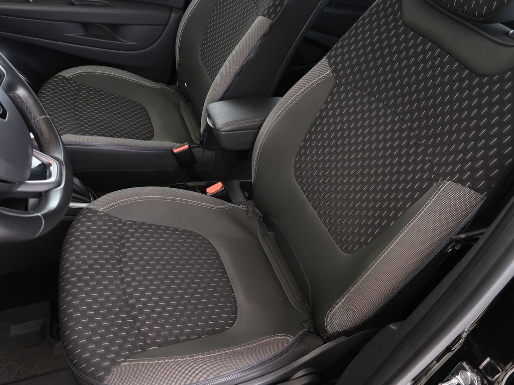 renault-captur-1-3tce-110kw-automat-cz - 8