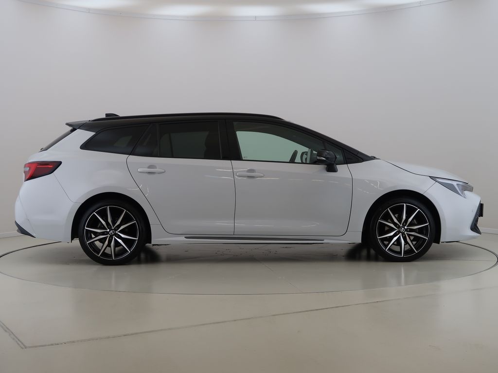 toyota-corolla-2-0-hev-112kw-gr-sport-jbl - 3