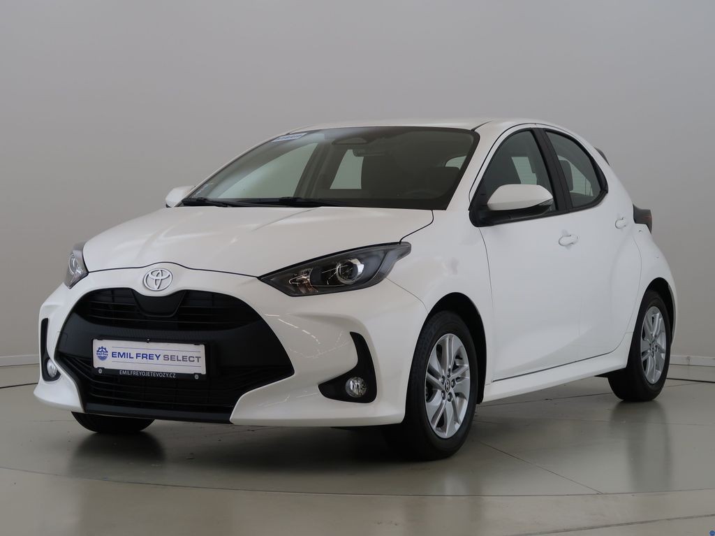 Toyota Yaris 1.5,Hybrid,e-CVT,Comfort,CZ,1Maj