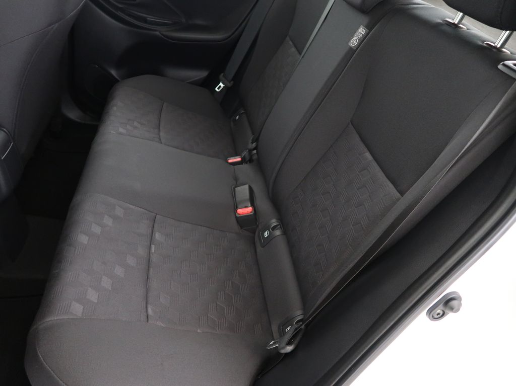 toyota-yaris-1-5-hybrid-e-cvt-comfort-cz-1maj - 9