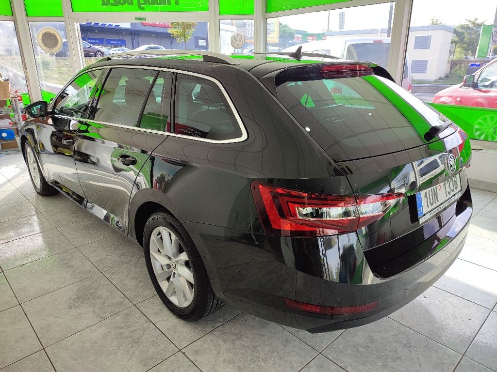 skoda-superb-2-0tdi-110kw-4x4-man-dph - 2