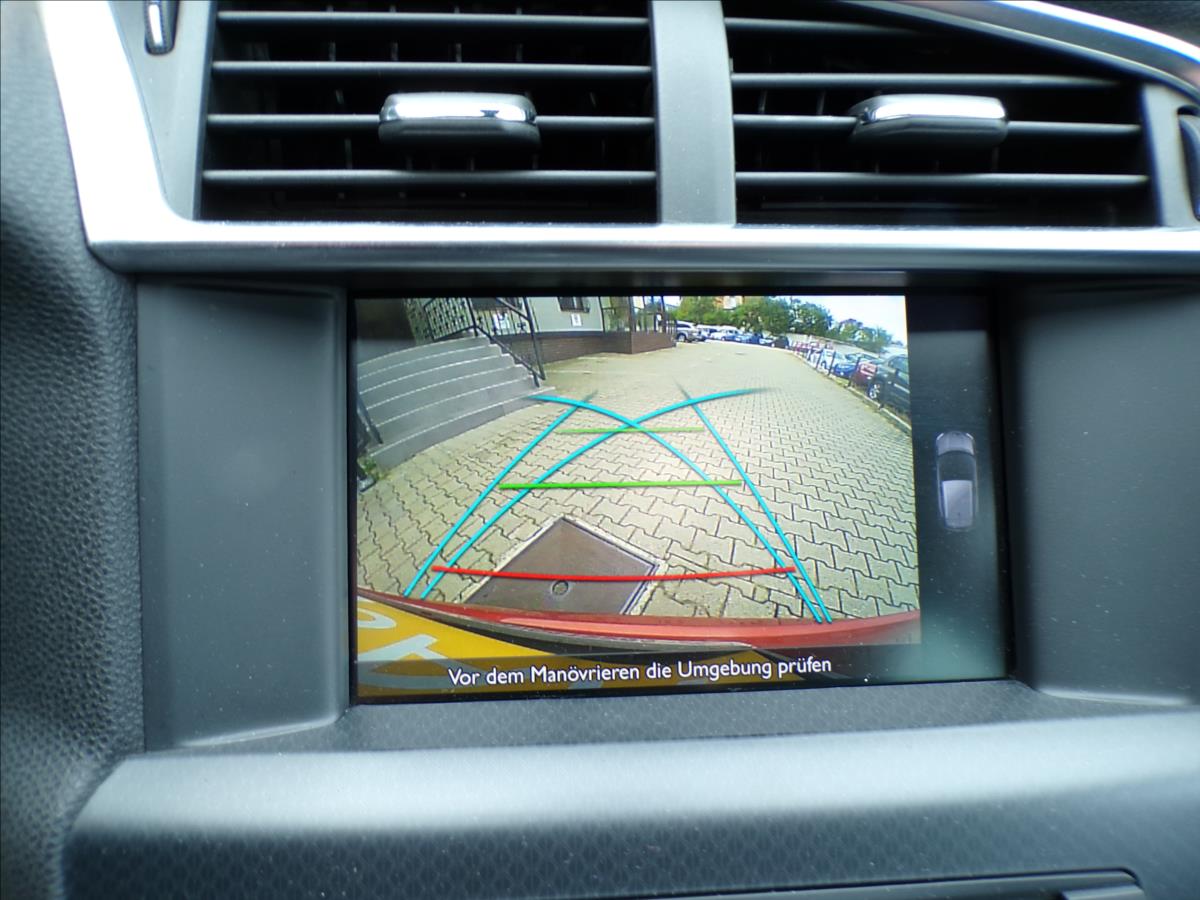 citroen-ds4-1-6-hdi-120-1-majitel - 9
