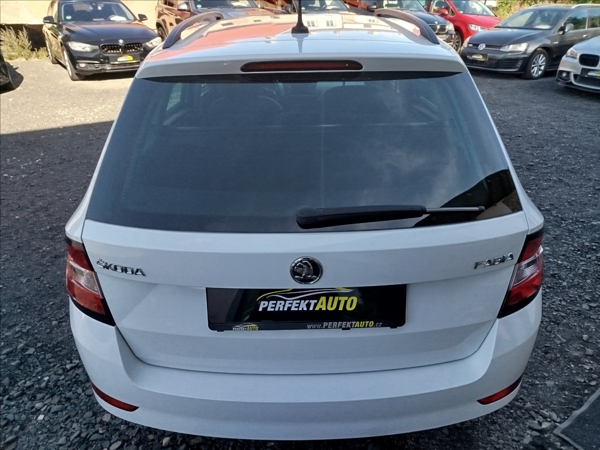 skoda-fabia-1-0-tsi-81kw-automat-navigace - 4
