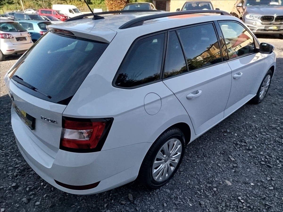 skoda-fabia-1-0-tsi-81kw-automat-navigace - 5