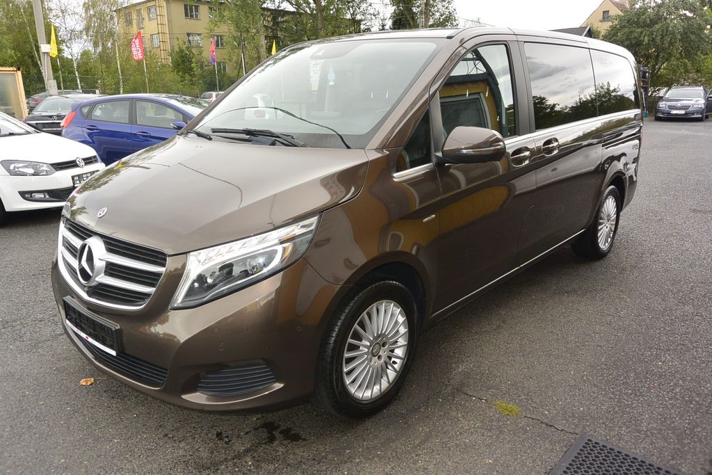 Mercedes-Benz Třídy V 2.2CDi AVANTGARDE 4Matic *XL*D