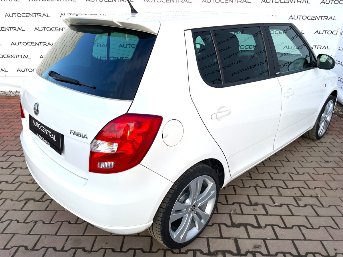 skoda-fabia-1-2-tsi-63kw-klima-po-servisu - 9