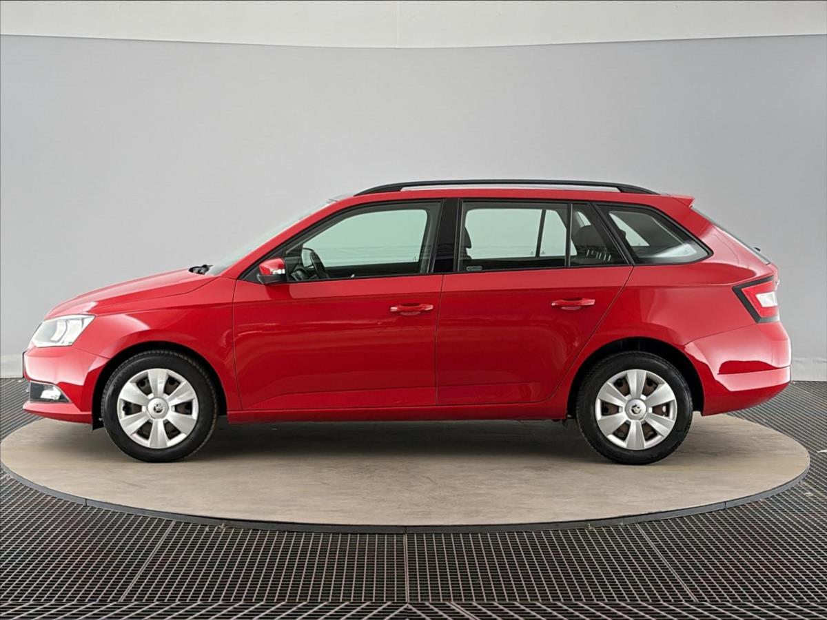 skoda-fabia-1-0-tsi-ambition-plus-panorama - 2