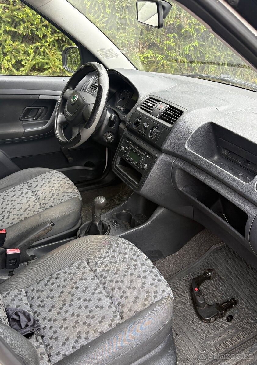 skoda-1-2-51-kw-2011-stk-04-2028 - 2