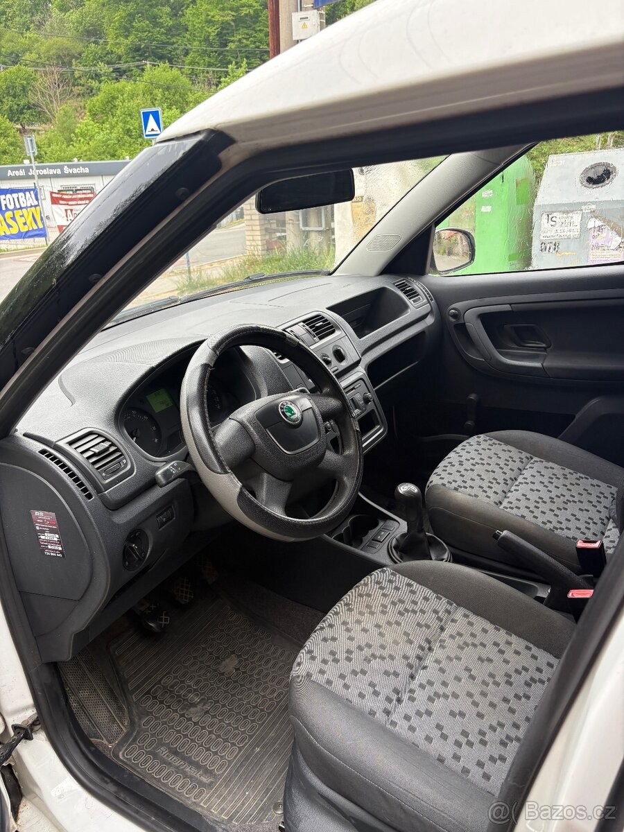 skoda-1-2-51-kw-2011-stk-04-2028 - 6